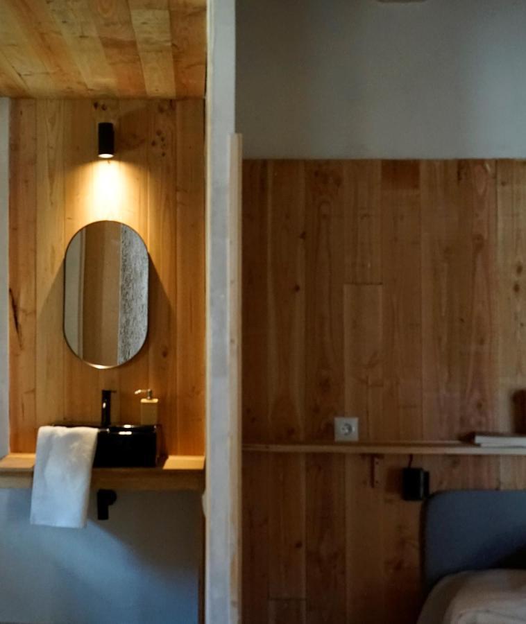 Can Tat, Loft In A Old Coach House Sant Jordi Desvalls Экстерьер фото